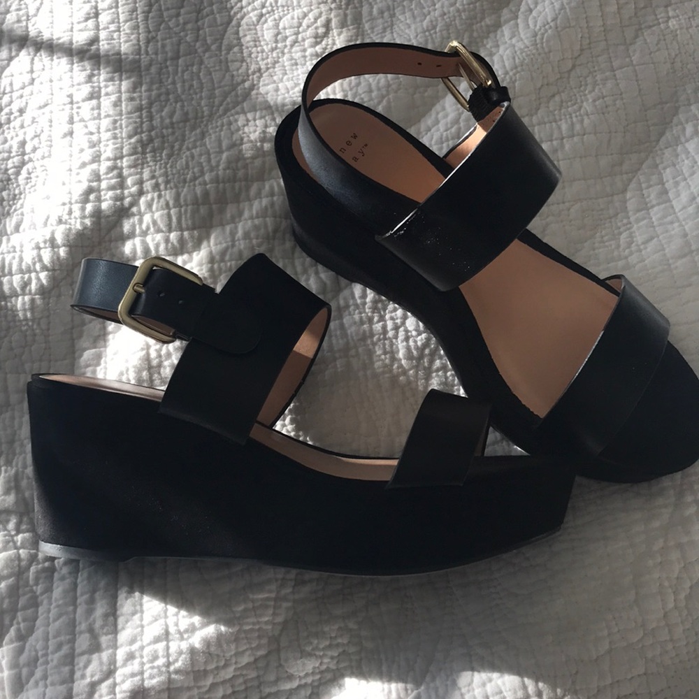 LIKE NEW Black Wedges A New Day